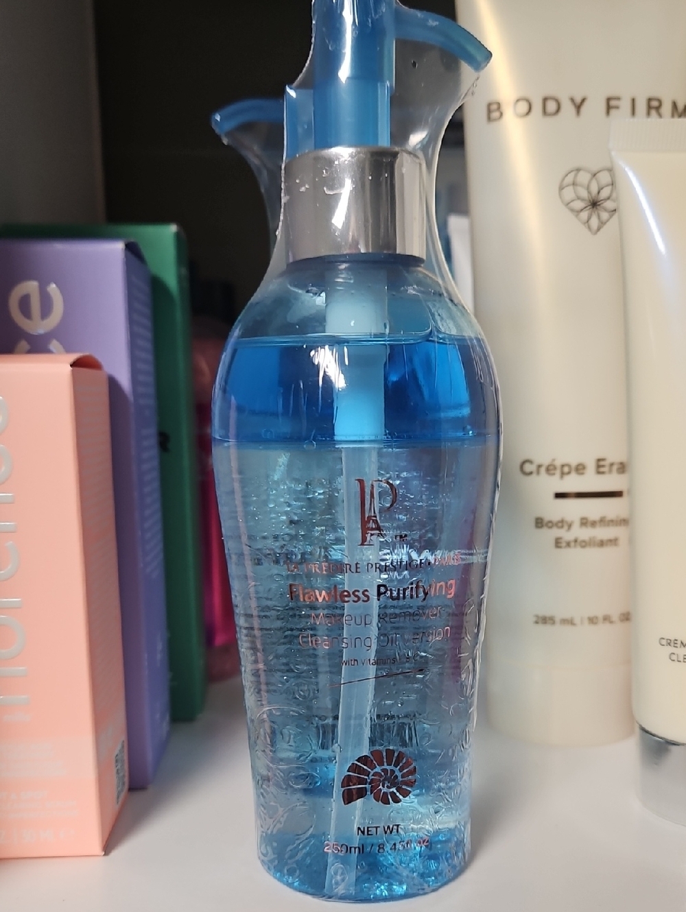 Predire Flawless Purifying Blue Cleansing Solution